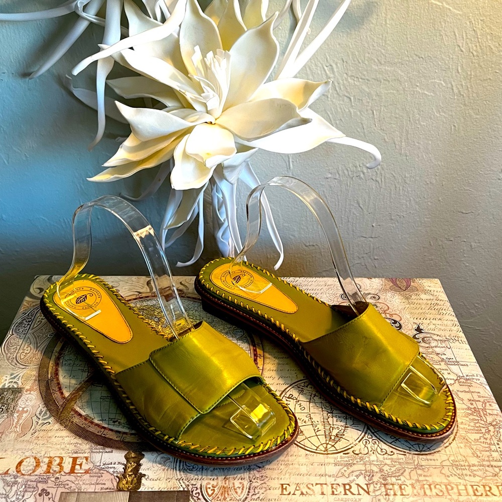 Nurture by Lamaze “Marina” Leather Sandals